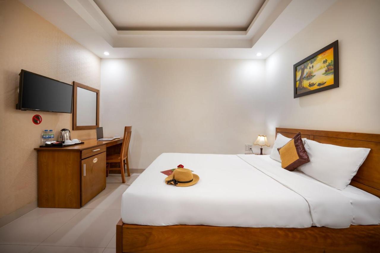 Elc Hotel